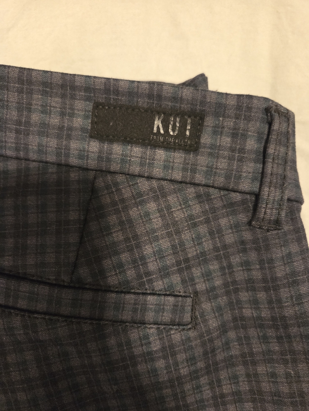 KUT Womens Gray Plaid Dress Pants - Classic Workwear - Picture 2 of 4